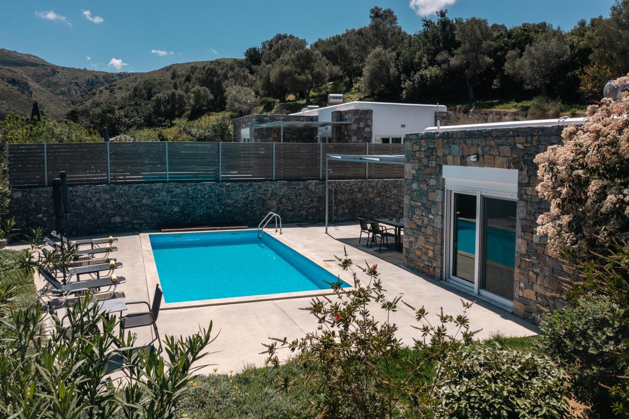 Kalostous Agia Triada Exterior photo